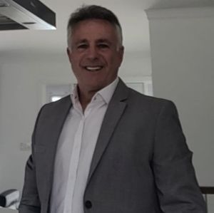 Meet your Posher, Michel